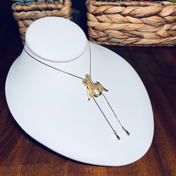 #1 Mom!  Sliding Lariat Brushed Gold and Crystal Pendant Necklace.  32” chain. - Picture 6 of 13